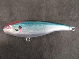 KMN Baits<br />Twism-145<br />アルミブルーバック